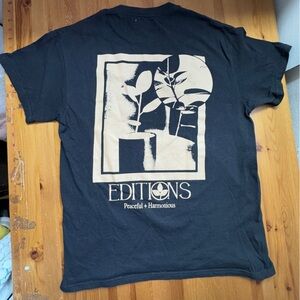 Top man Pearce and harmonious editions black graphic Tshirt size small